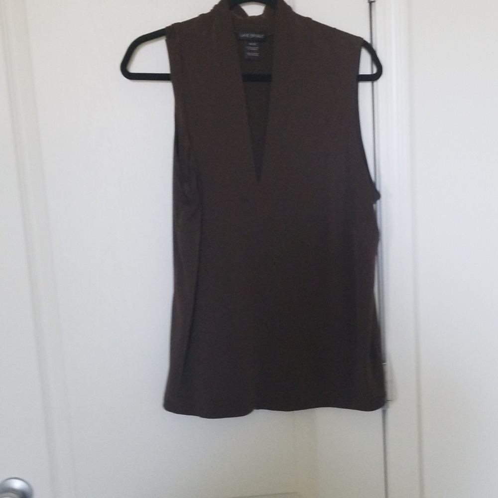 2 lane bryant sleeveless blouses